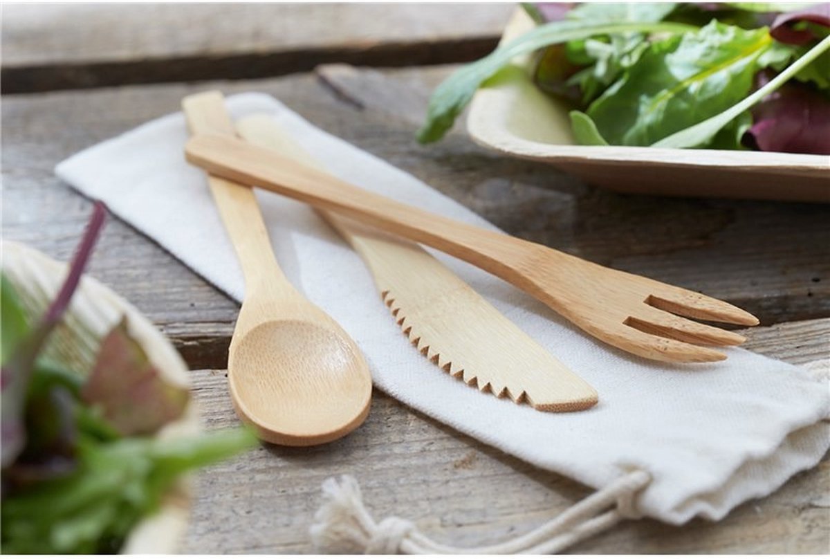 Set de Couverts en Bois
